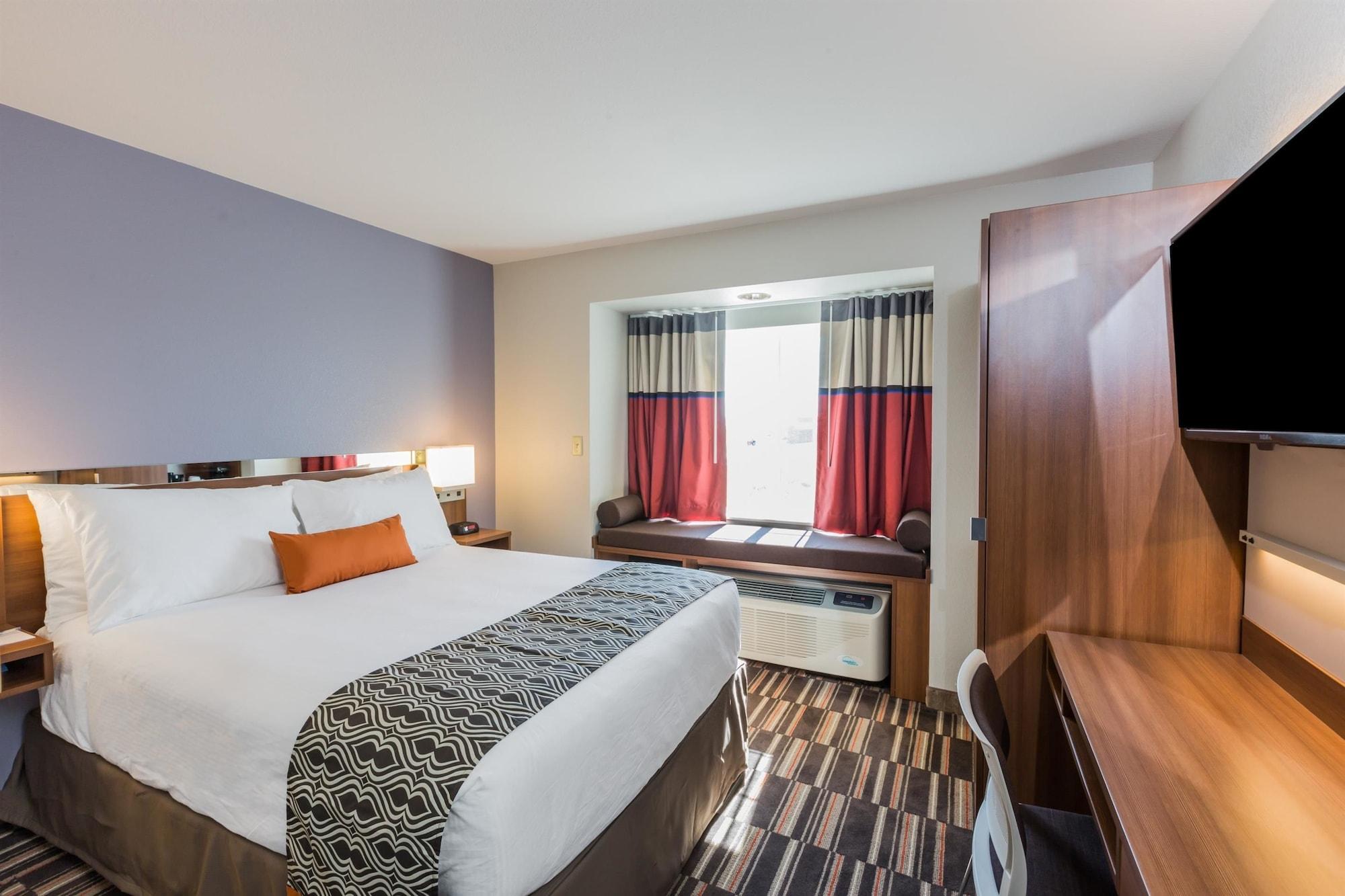 Microtel Inn & Suites By Wyndham Tioga Esterno foto