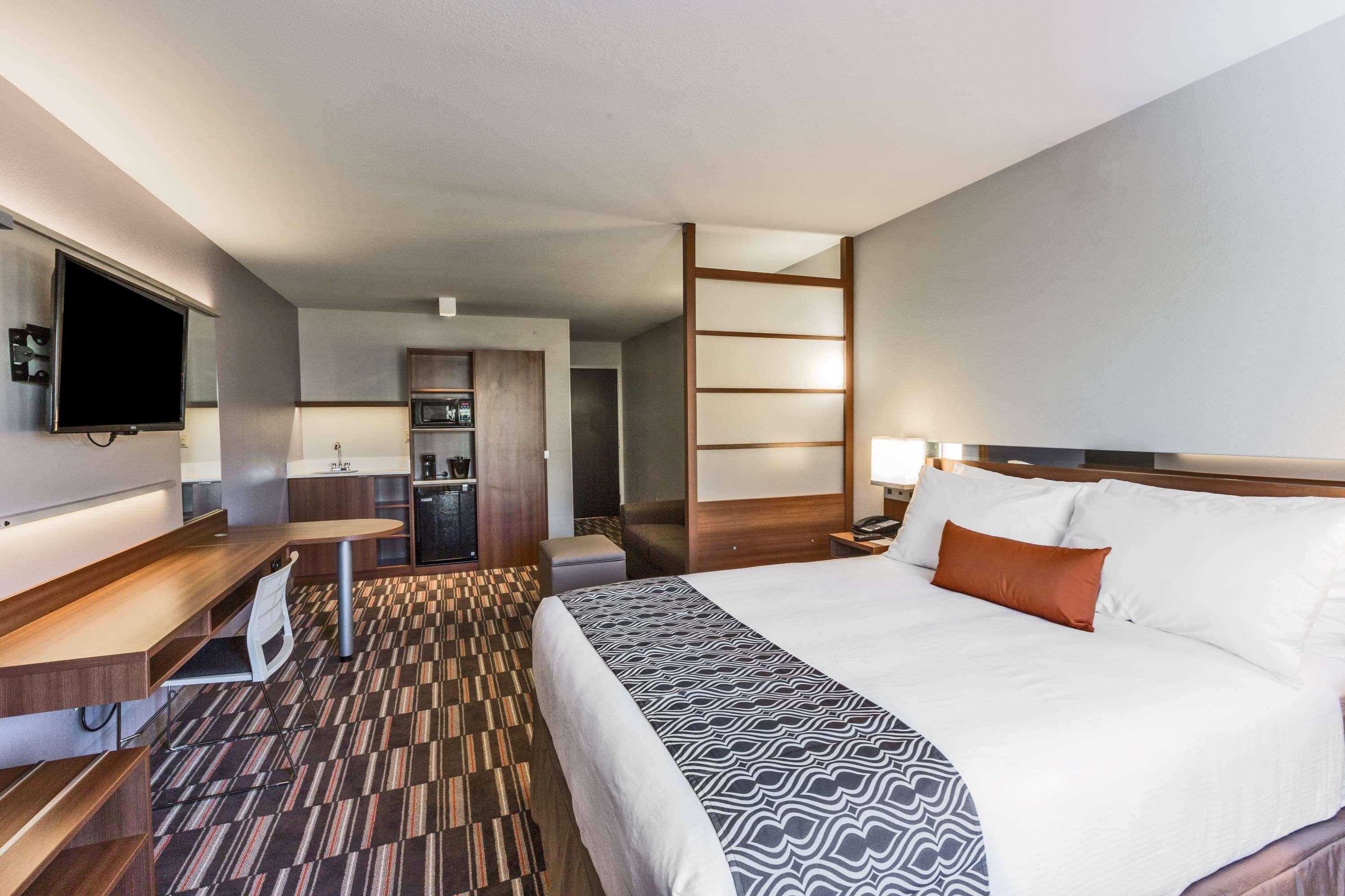 Microtel Inn & Suites By Wyndham Tioga Esterno foto